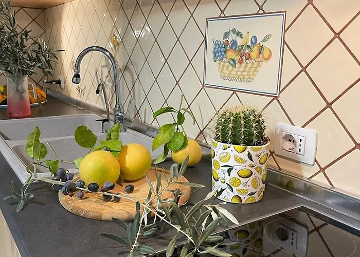 Tirana_cliche_apartment アパート